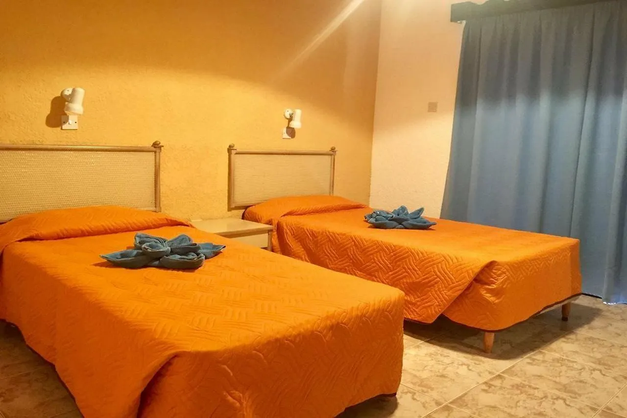 Carina Hotel Apartments Agia Napa 2*,  Zypern