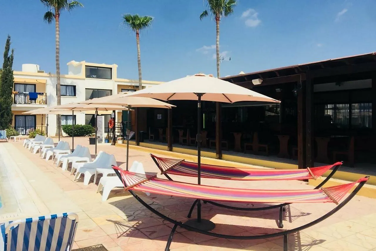 Carina Hotel Apartments Ayia Napa 2*,